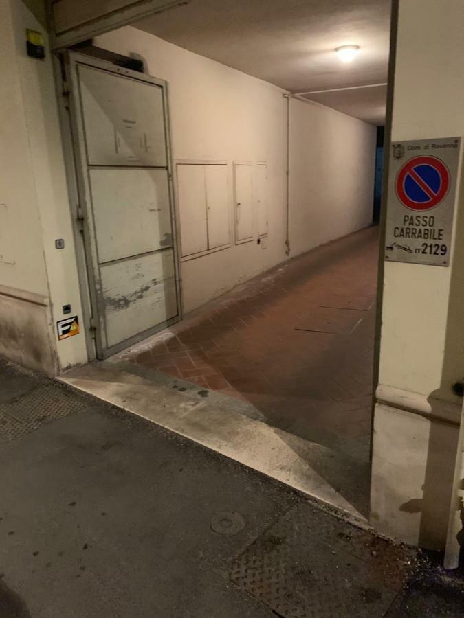 Dante Centro Apartment Ravenna Bagian luar foto